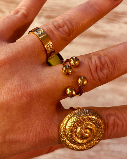 Ariel ring