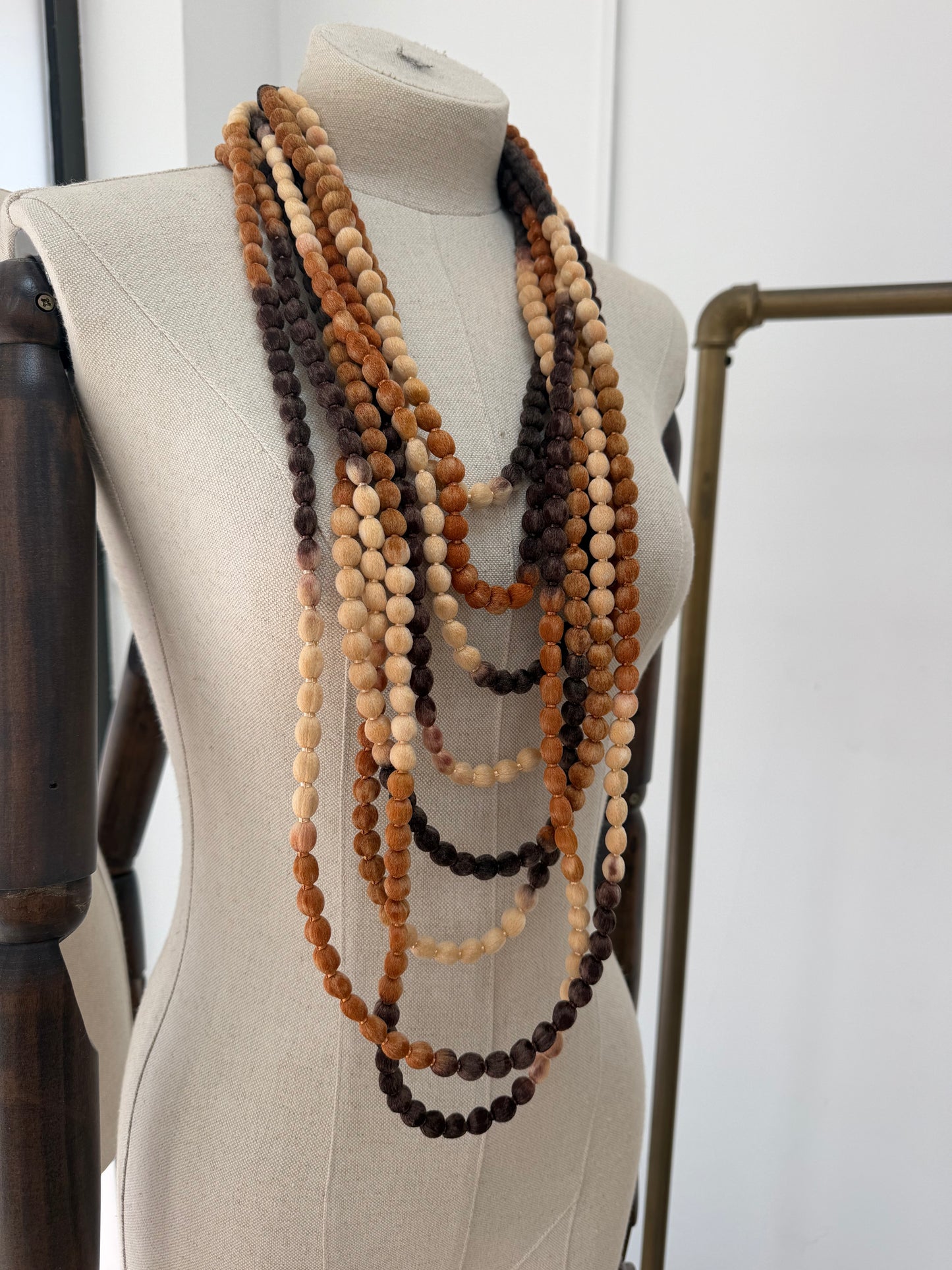 COLLAR TEJIDO