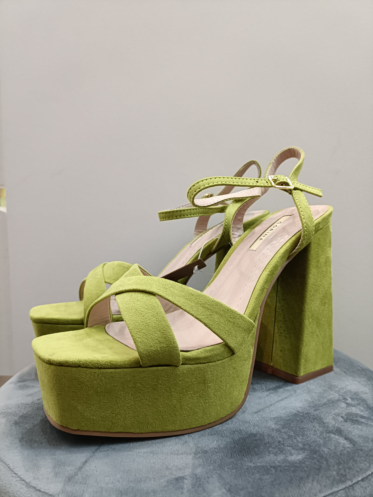 FRIDA SANDAL