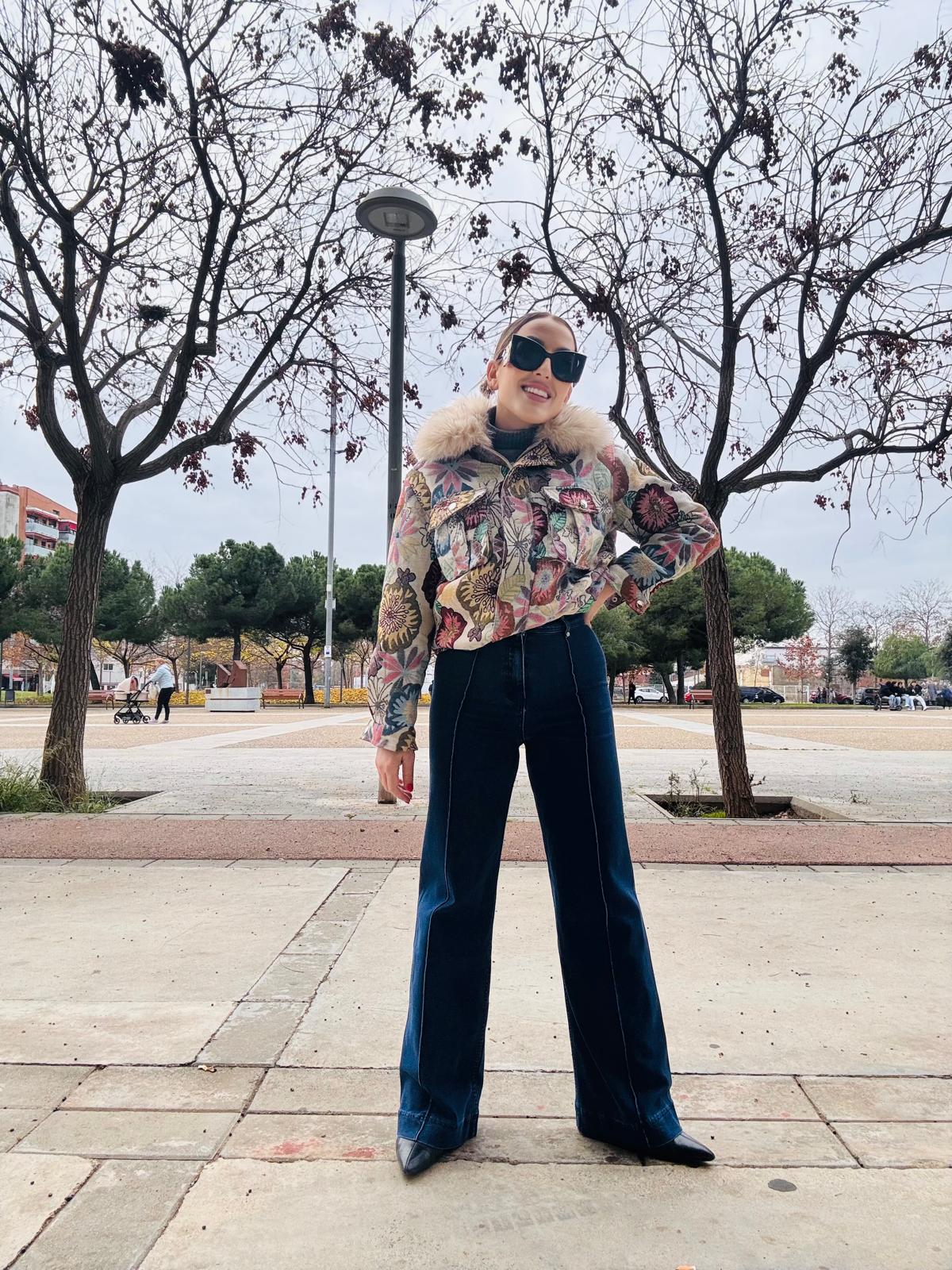 ANGELA JEANS