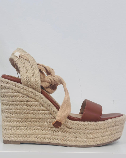 GIGI SANDAL.